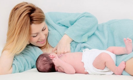 Những điều nên biết khi cho trẻ bú sữa mẹ