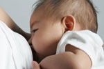 Cách chữa nứt cổ gà cực hiệu quả khi nuôi con bằng sữa mẹ