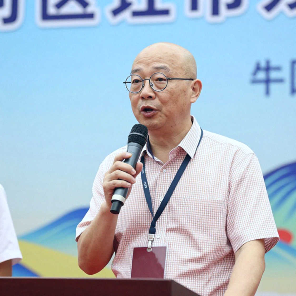 Khoảng trống không nói dối: Ranh giới giữa phân tích và ngụy tạo trong hồ sơ chấn thương thể thao