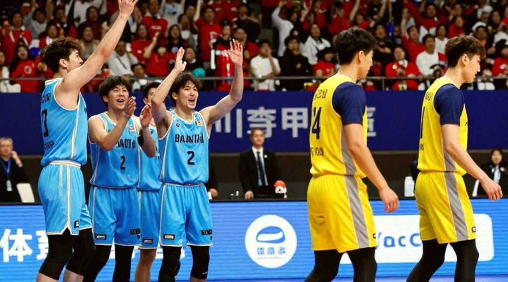 Bóng Đá Việt Nam: Hành Trình Từ Giấc Mơ World Cup Đến Ngôi Sao Châu Á