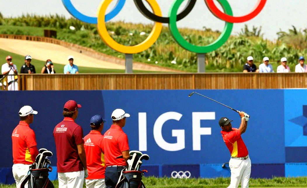 Mười ba cái tên chưa từng có sân nhà: khoảng trống đội tuyển của golf nữ