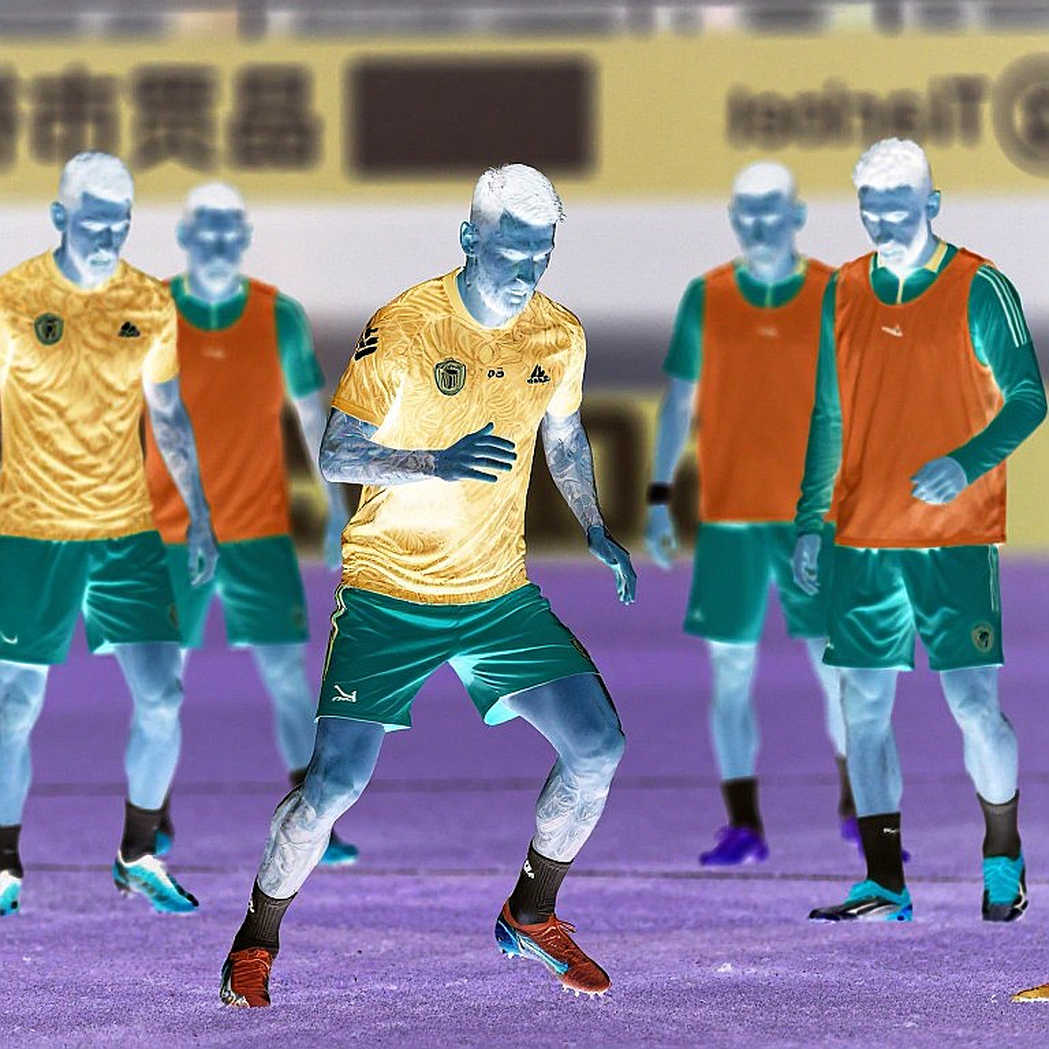 The V.League Scar: Vietnamese Football Seen Through Memory and the Gaps Left Unfilled The V.League Scar: Vietnamese Football Seen Through Memory and the Gaps Left Unfilled