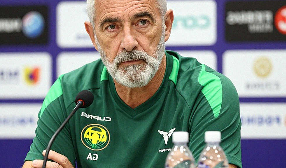 Việt Nam 0-2 Thái Lan: ngôi đầu bảng khép lại bằng một dòng điều lệ Việt Nam 0-2 Thái Lan: ngôi đầu bảng khép lại bằng một dòng điều lệ