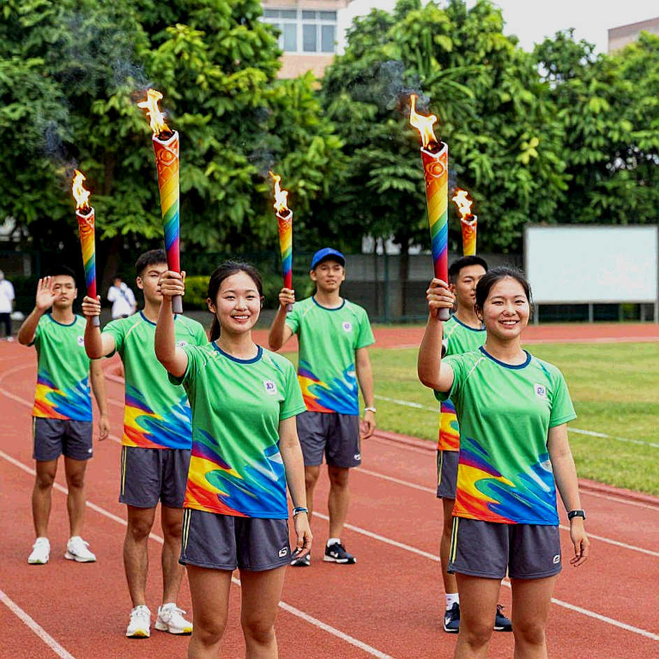 Tệp dữ liệu trắng và cái bẫy tự tin sai lệch trong phòng phân tích bóng đá Tệp dữ liệu trắng và cái bẫy tự tin sai lệch trong phòng phân tích bóng đá