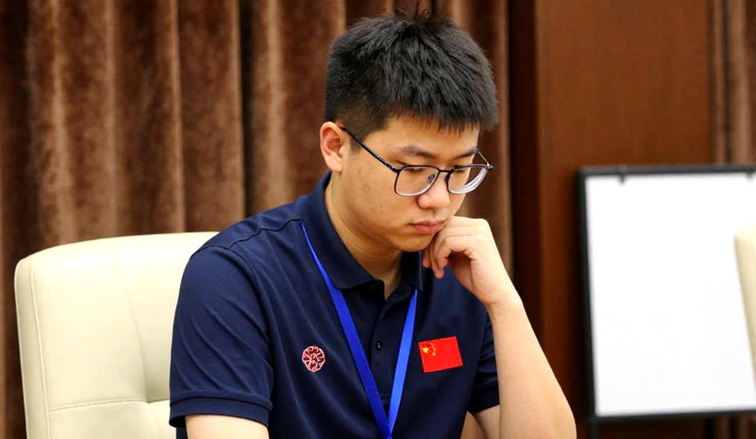 Giải Cờ Vua Toàn Cầu 2026: Carlsen Trở Lại, Ấn Độ Chia Tuyến, Và Lịch Trình Nén Đầy Rủi Ro Giải Cờ Vua Toàn Cầu 2026: Carlsen Trở Lại, Ấn Độ Chia Tuyến, Và Lịch Trình Nén Đầy Rủi Ro