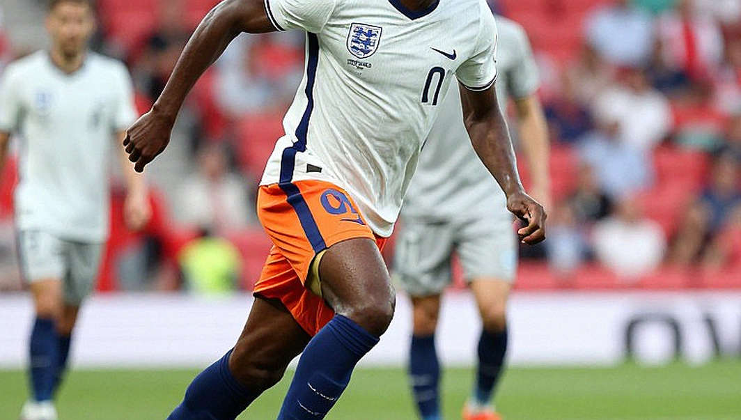 Chelsea and the Wijnaldum Equation: Can a Free Agent Rescue a Midfield in Crisis? Chelsea and the Wijnaldum Equation: Can a Free Agent Rescue a Midfield in Crisis?