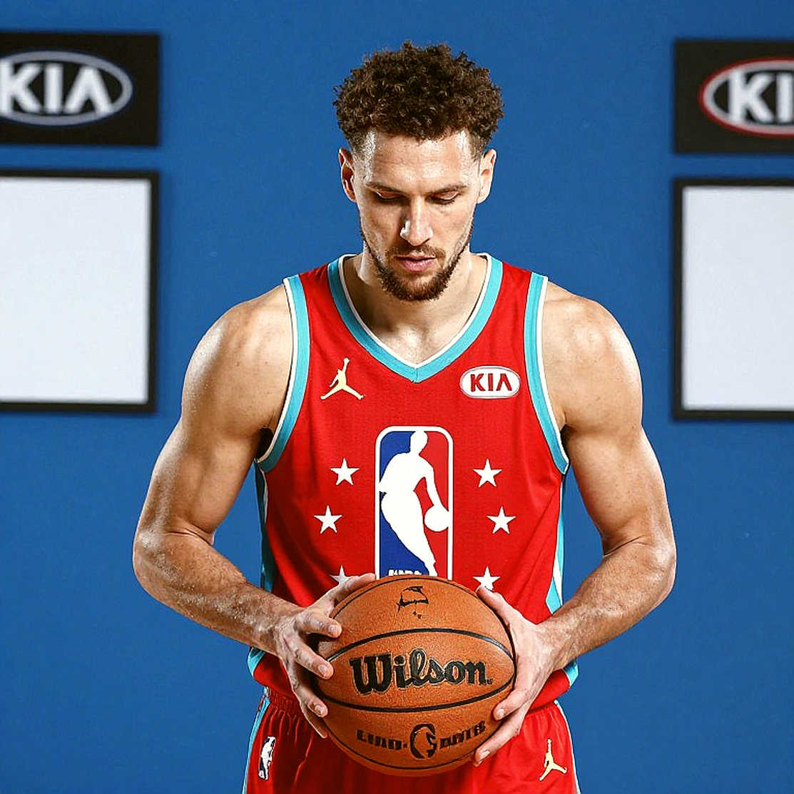 Mùa hè 2026 của NBA: mười đội hồi sinh và ranh giới giữa 'trở lại sân' với 'trở lại phong độ'