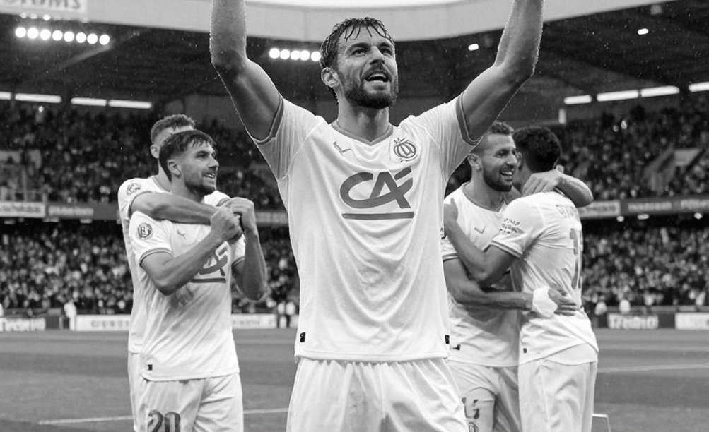 V.League và cấu trúc phụ thuộc ngoại binh: Đọc bàn thắng qua phần chú thích