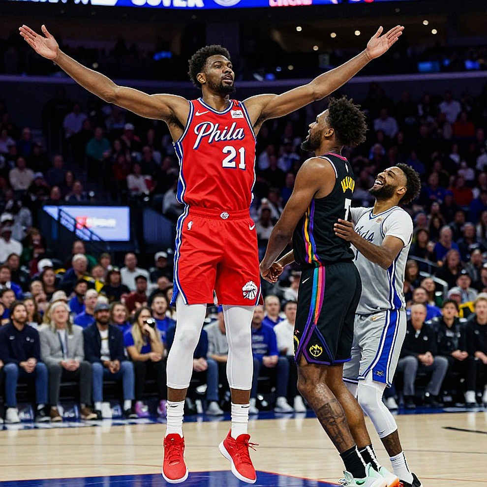 TNT gọi lại Rondae Hollis-Jefferson cho playoff PBA: Thương vụ đọc từ gân Achilles đến cái bắt tay
