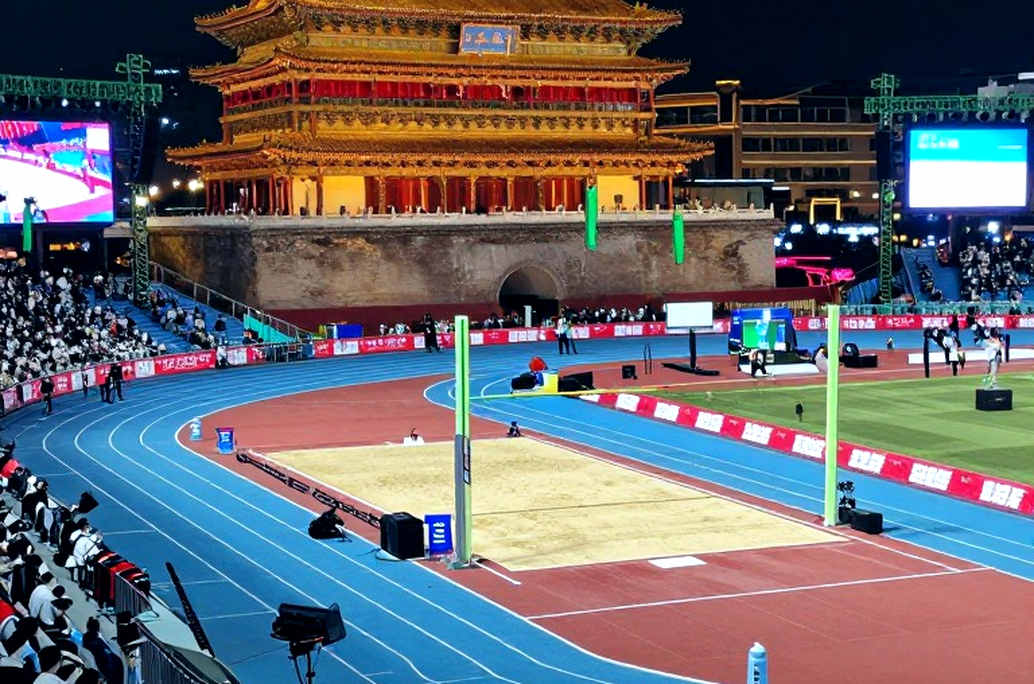 Running Through a Heritage Bay: 15,000 Runners, Three Distances and a 'Marathon' Label Worth Re-reading Running Through a Heritage Bay: 15,000 Runners, Three Distances and a 'Marathon' Label Worth Re-reading